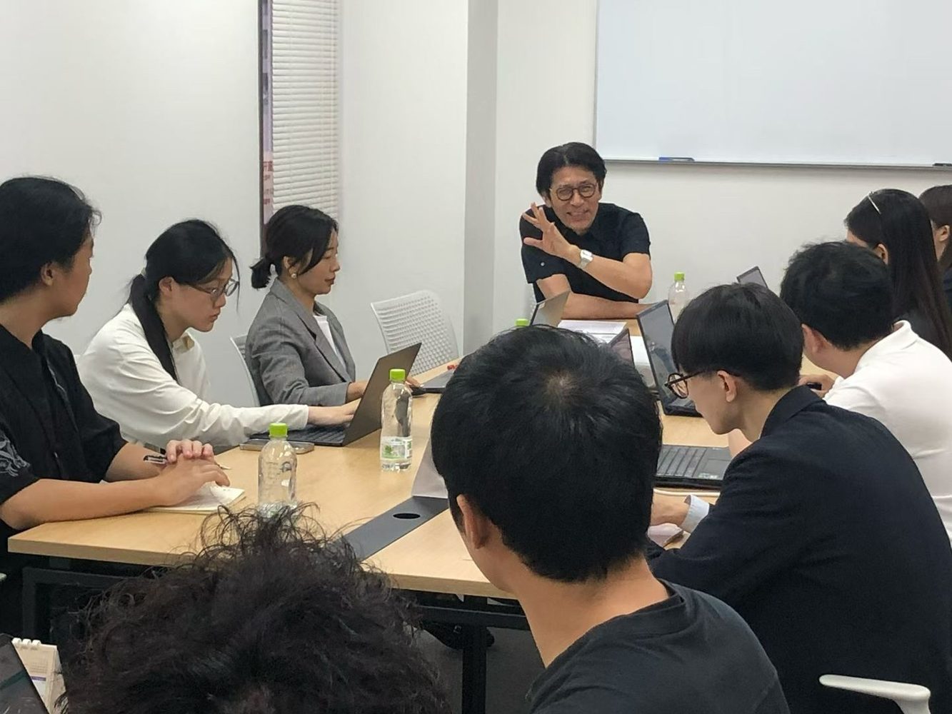 高橋雅美氏による特別講座の様子